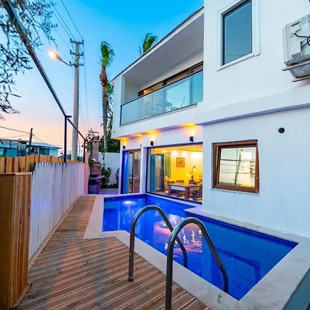Villa Mehmet 4 *